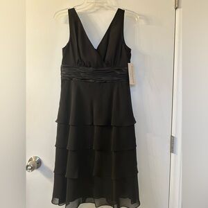 Evan Picone Black Tiered Midi Dress